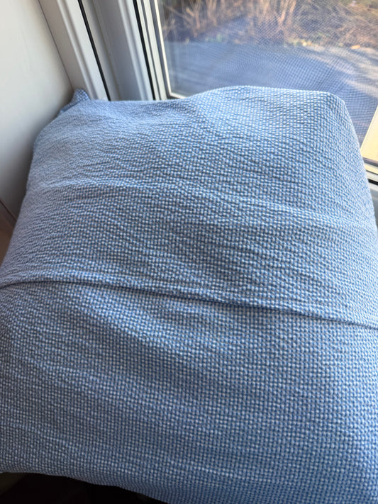 Putetrekk - lyseblå og hvite ruter